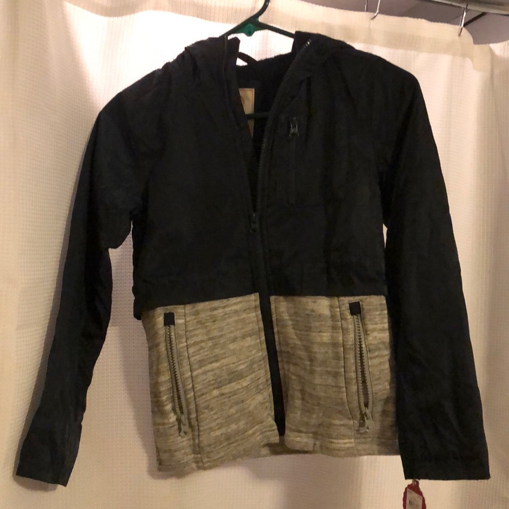 Light hood jacket